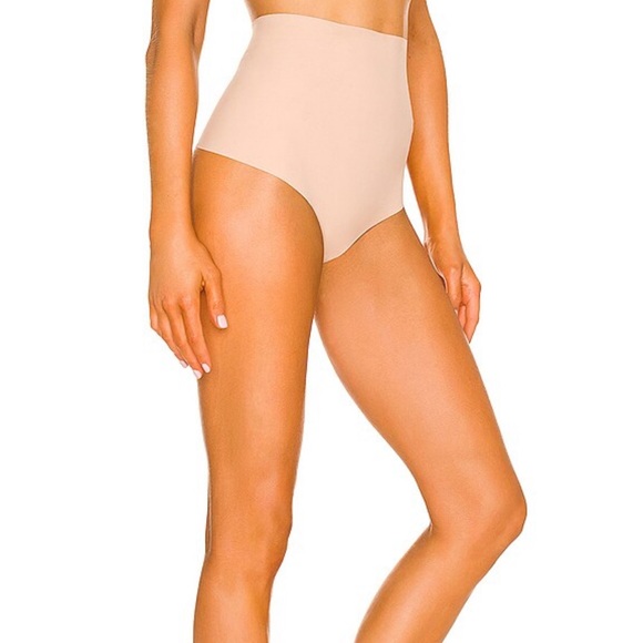 Commando Control Thong - Picture 3 of 7